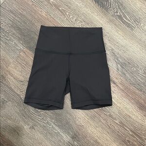 Lululemon Wunder Train 6-inch black shorts - 4